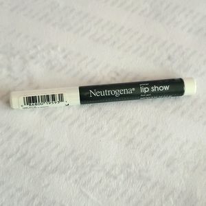 Neutrogena lip show primer